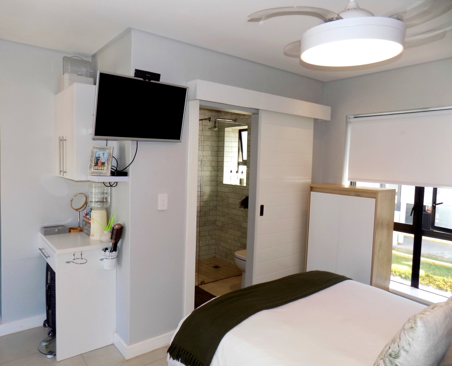 2 Bedroom Property for Sale in Hartland Lifestyle Estate Western Cape